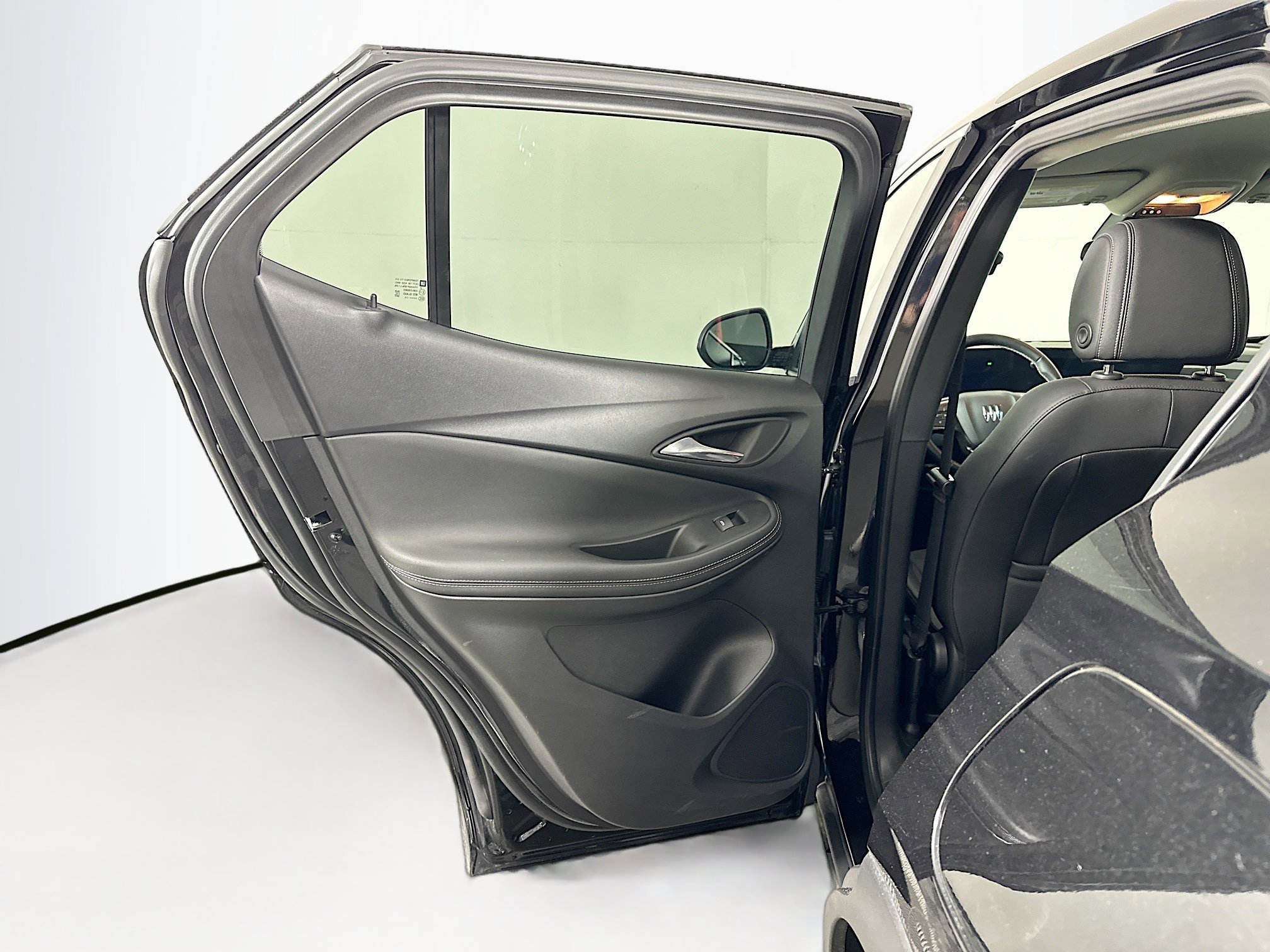 Used 2025 Buick Encore GX Preferred image 25