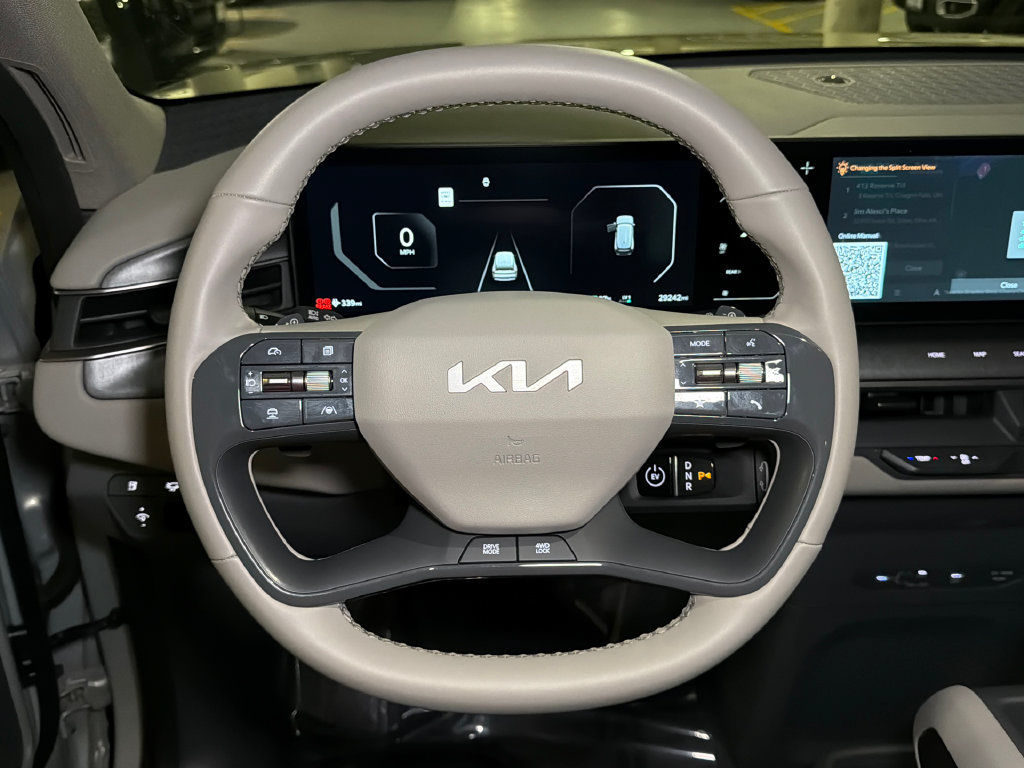 Certified 2024 Kia EV9 Wind AWD/4WD image 27