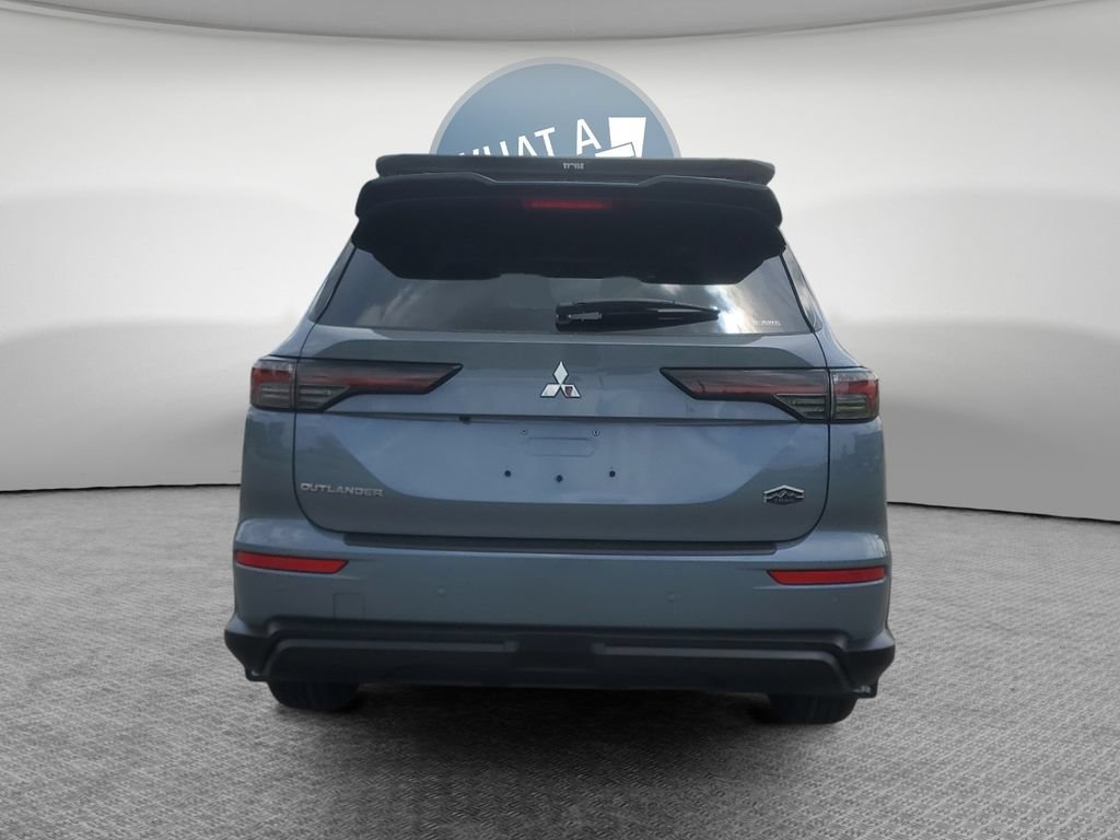 New 2026 Mitsubishi Outlander AWD image 5