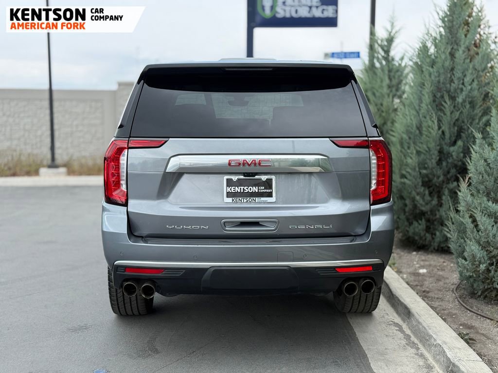 Used 2021 GMC Yukon Denali w/ Denali Premium Package image 7