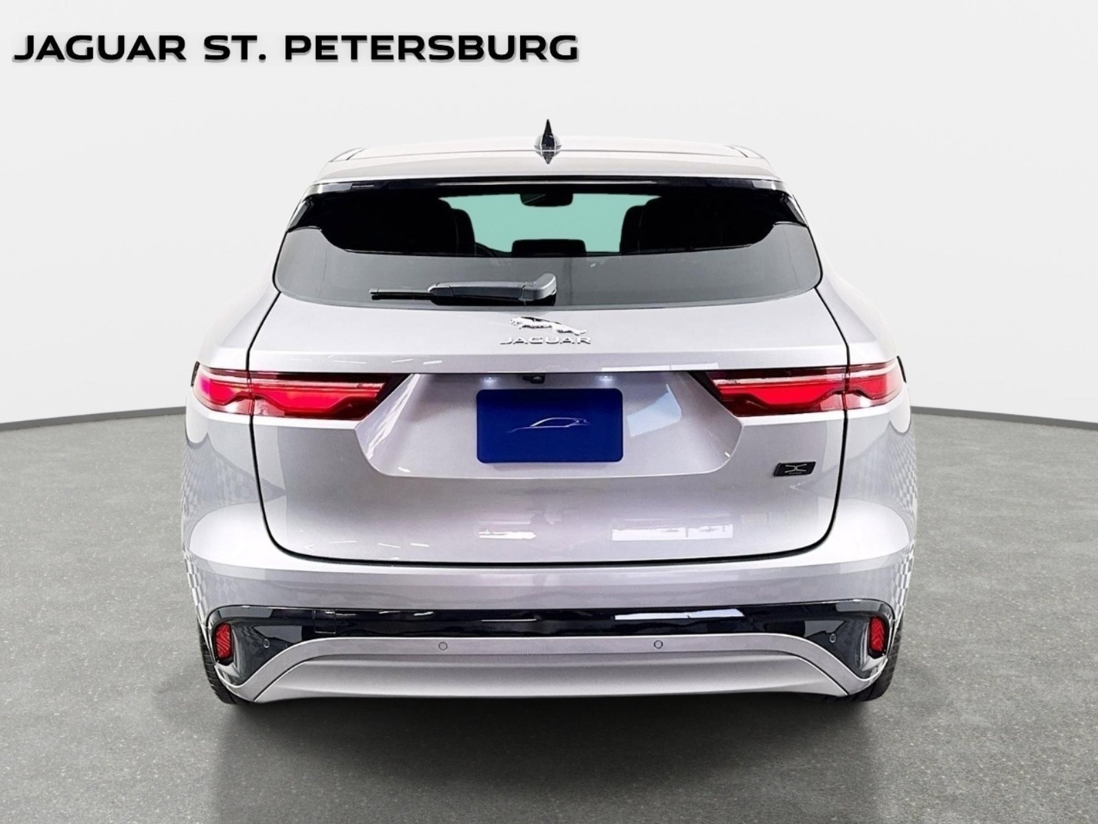 Used 2026 Jaguar F-PACE R-Dynamic S AWD/4WD image 6