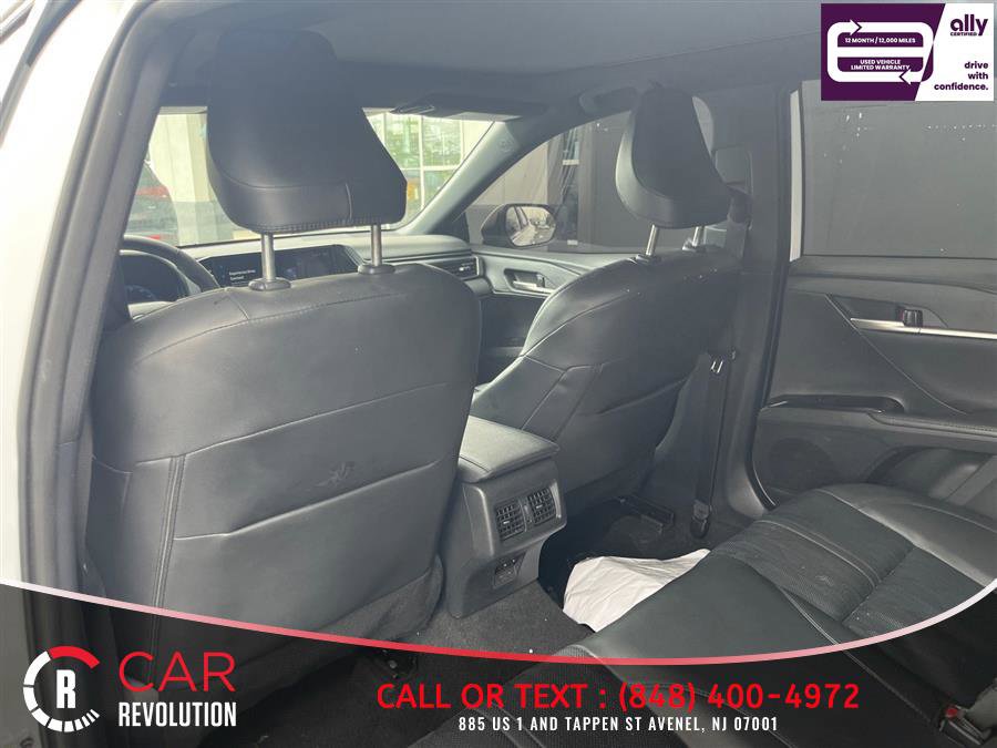 Used 2025 Toyota Camry XSE FWD image 29