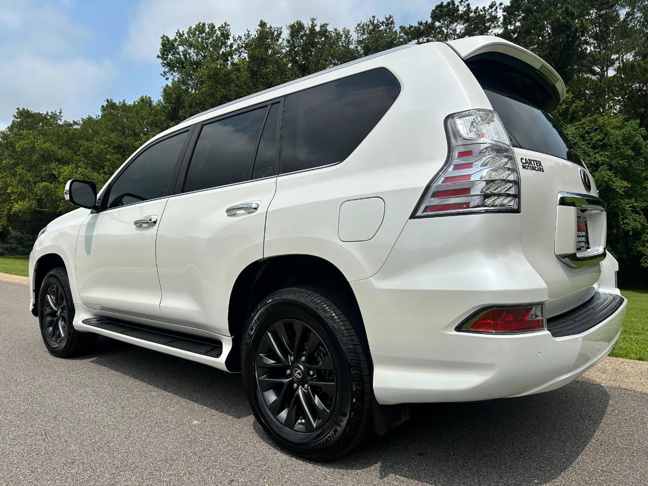 Used 2023 Lexus GX 460 Premium w/ Premium Package AWD/4WD image 7