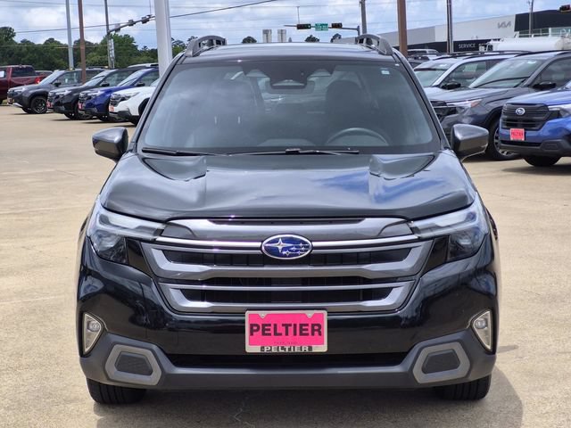 Used 2025 Subaru Forester Limited AWD/4WD image 2