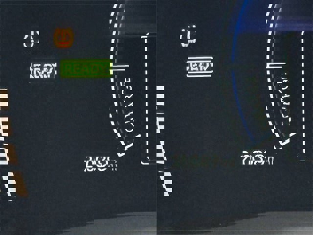 Used 2025 Toyota Camry LE image 16