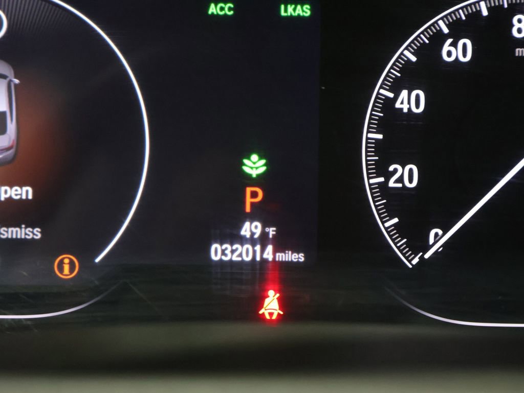 Used 2018 Honda Accord EX image 38