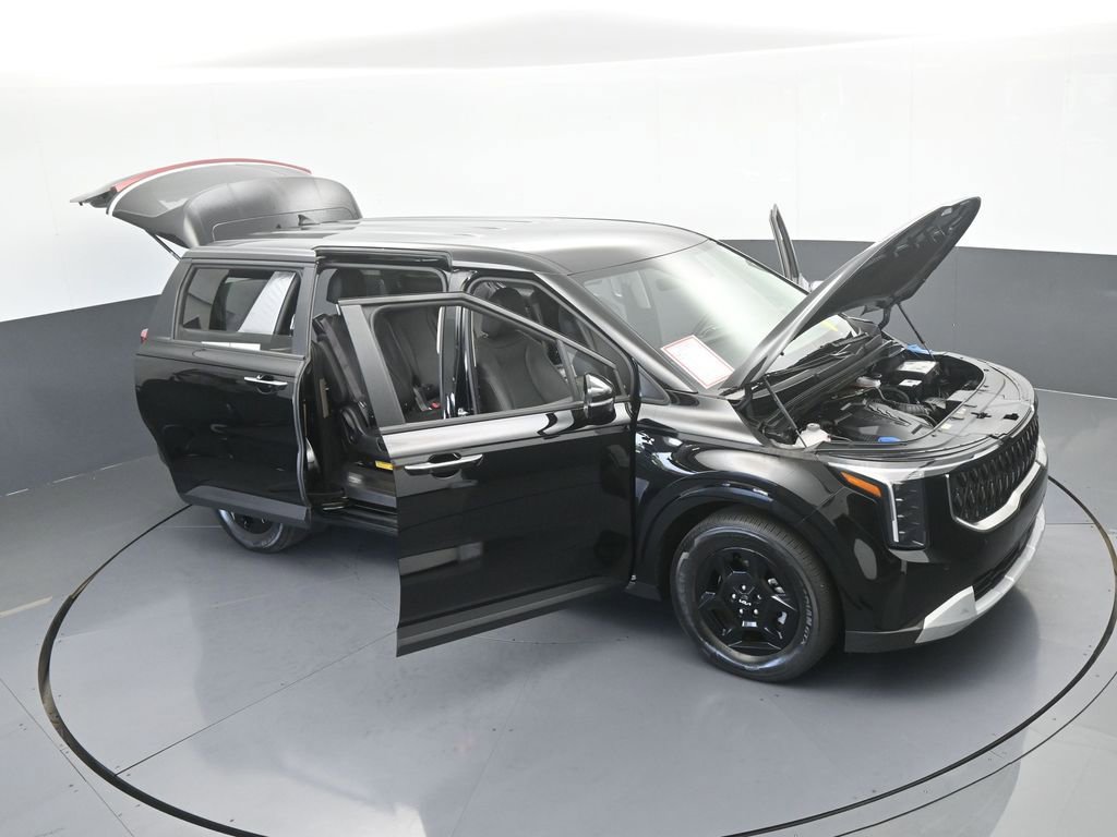 Used 2025 Kia Carnival image 68