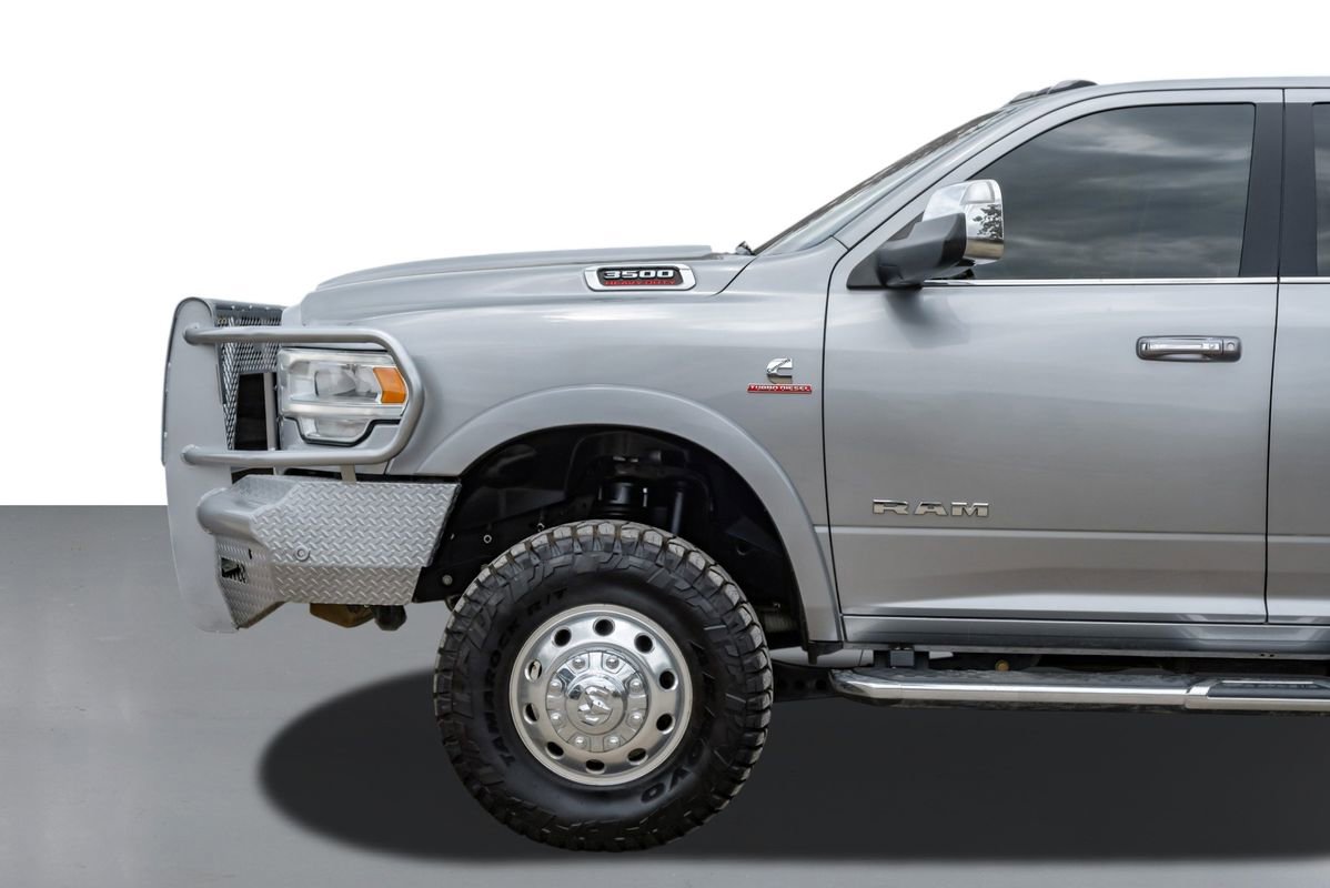 Used 2022 RAM 3500 Laramie AWD/4WD image 10