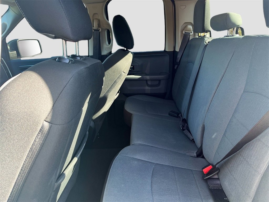 Used 2022 RAM 1500 Classic SLT image 22