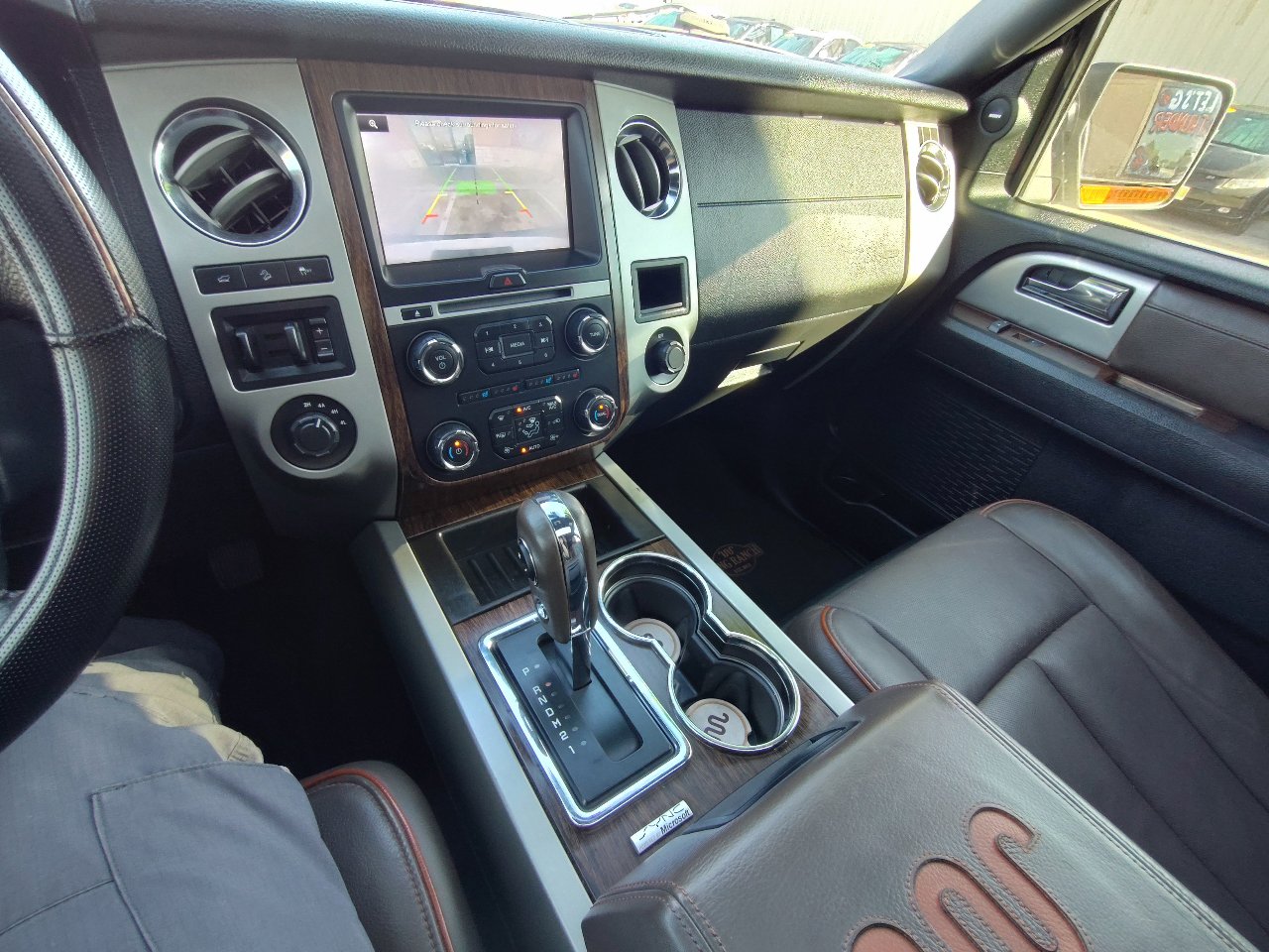 Used 2015 Ford Expedition EL King Ranch image 19