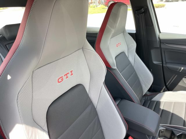 New 2026 Volkswagen GTI SE FWD image 27