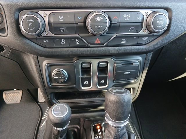 New 2026 Jeep Wrangler Sport S AWD/4WD image 30