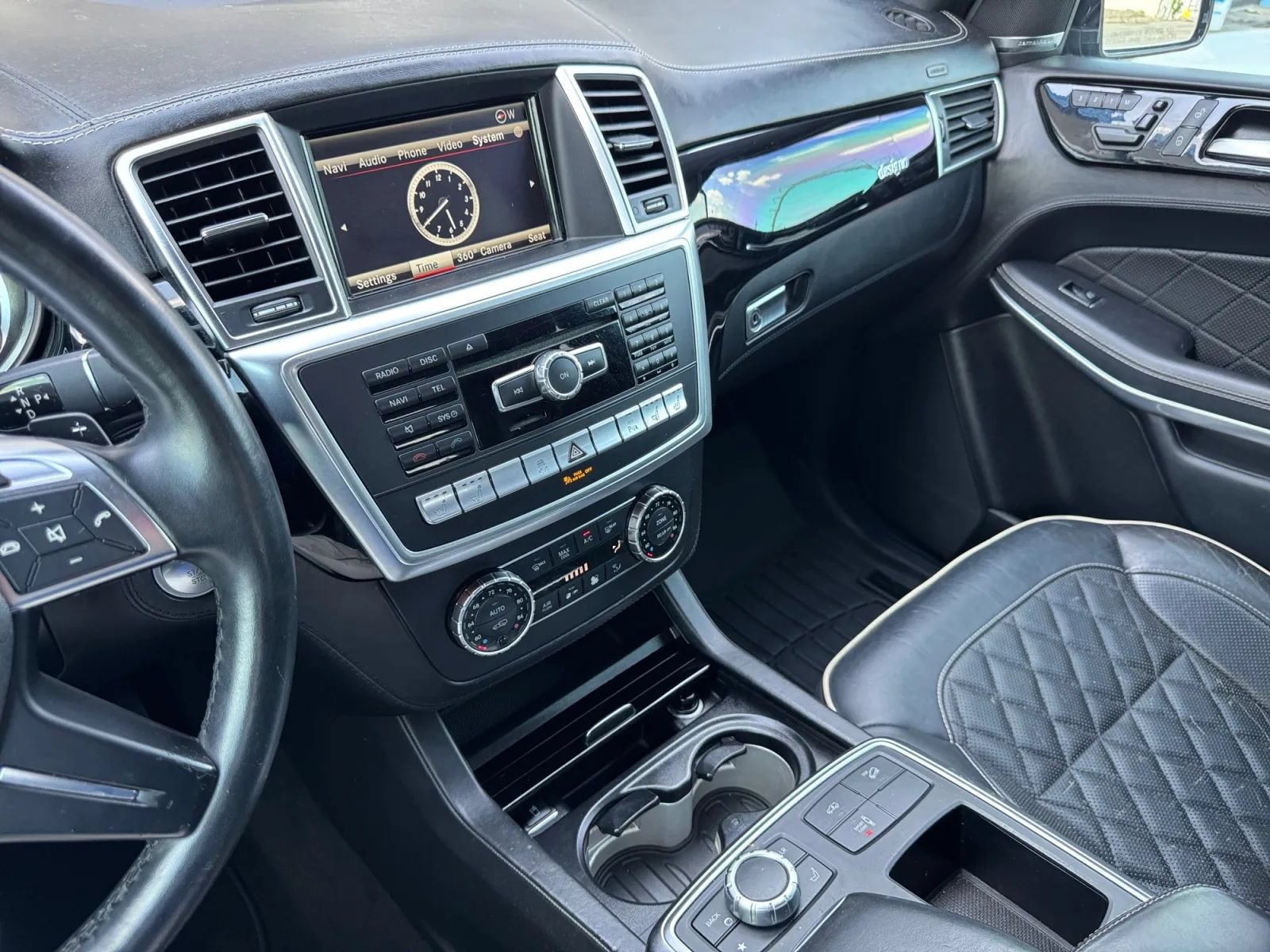 Used 2016 Mercedes-Benz GL 550 4MATIC image 31