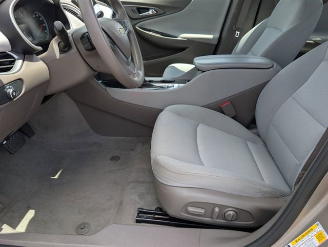 Used 2023 Chevrolet Malibu LT w/ Driver Confidence Package FWD image 14