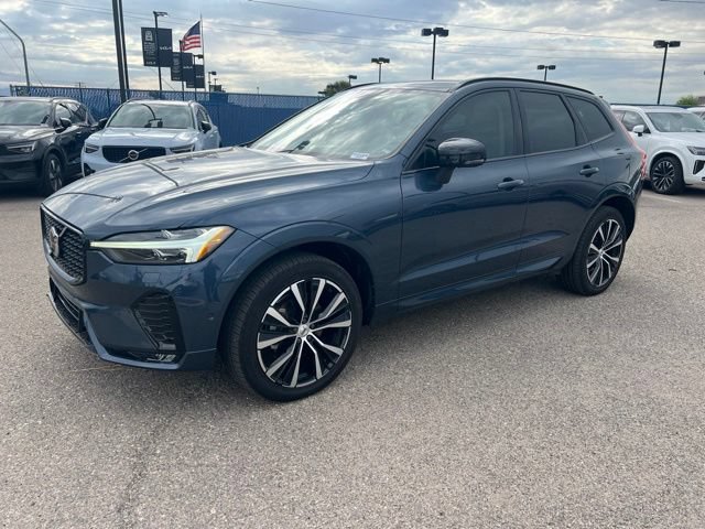 Used 2024 Volvo XC60 B5 Plus AWD/4WD image 7