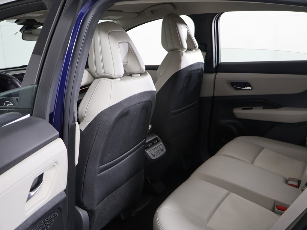 Used 2023 Nissan Ariya ENGAGE image 28