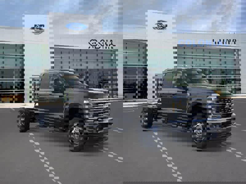 New 2026 Ford F350 Lariat w/ Snow Plow Prep Package image 7