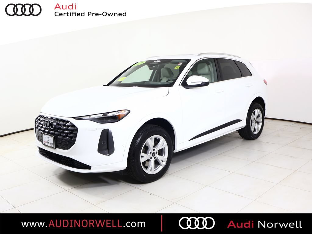 Certified 2025 Audi Q5 Premium w/ Convenience Package AWD/4WD image 12