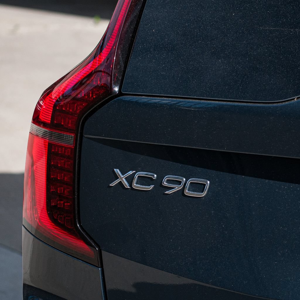 New 2026 Volvo XC90 B6 Plus w/ Protection Package Premier AWD/4WD image 5