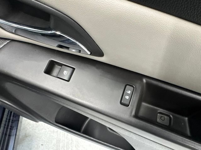 Used 2015 Chevrolet Cruze LS FWD image 24