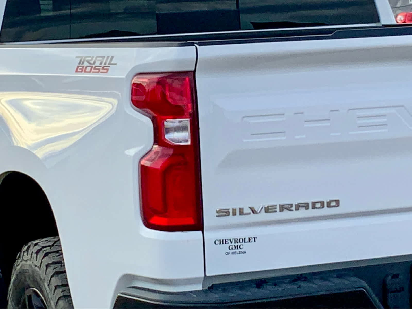 Used 2020 Chevrolet Silverado 1500 LT Trail Boss image 13