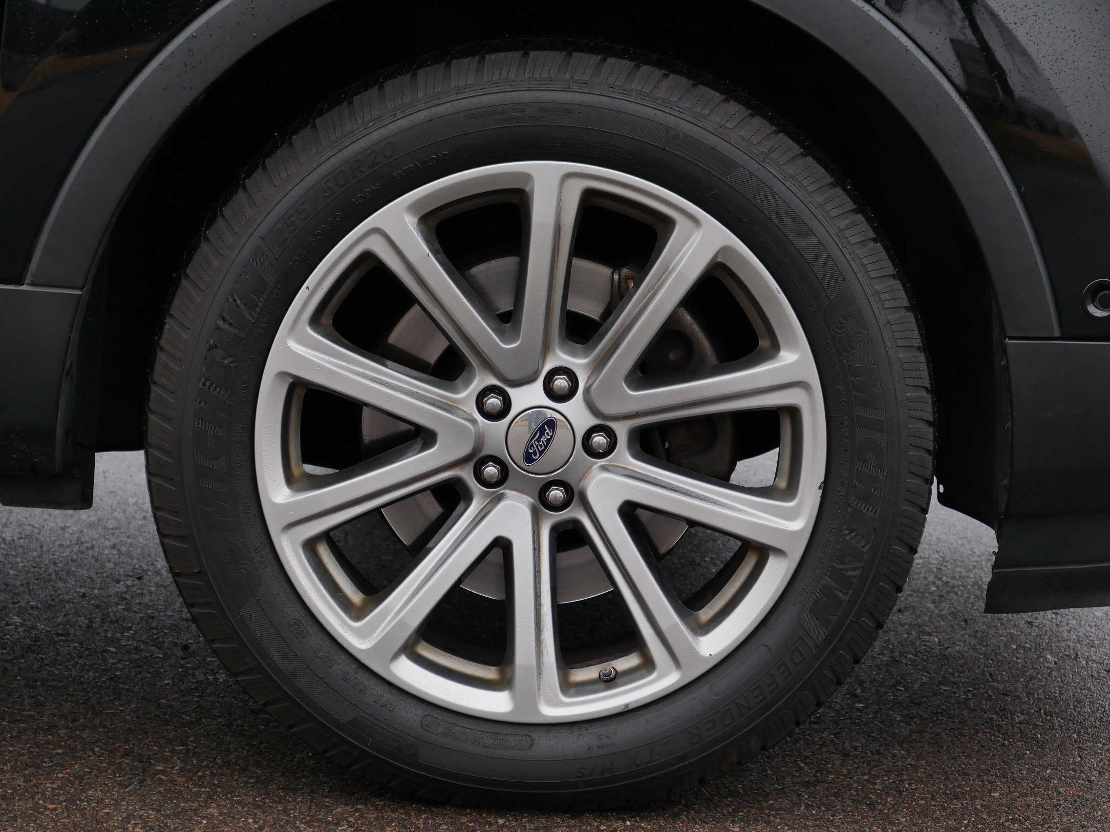 Used 2016 Ford Explorer Limited w/ Equipment Group 301A image 16