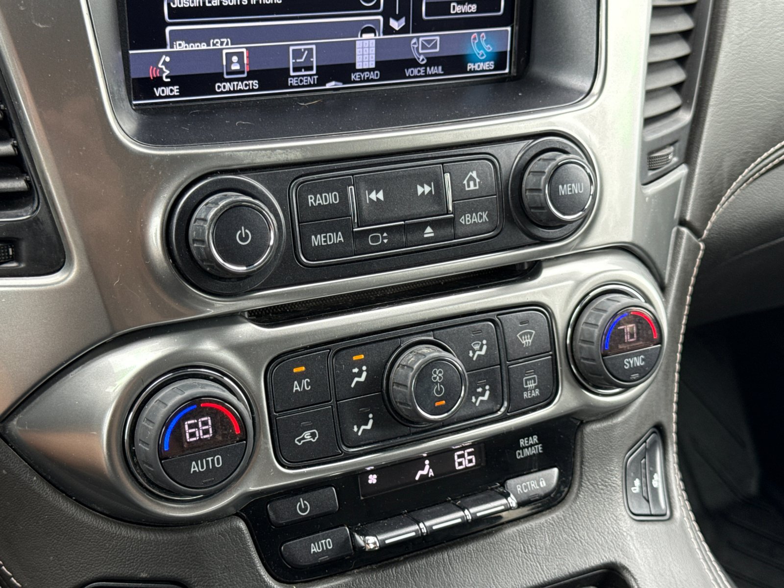 Used 2020 Chevrolet Tahoe LT AWD/4WD image 16