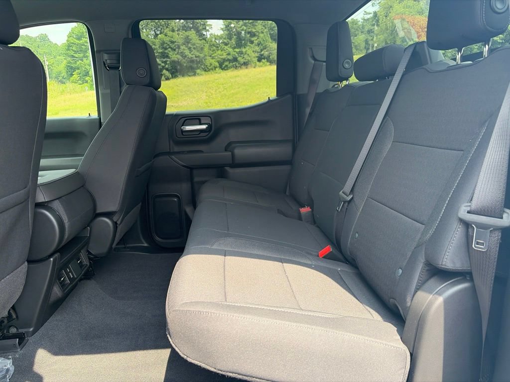 New 2026 Chevrolet Silverado 1500 Custom AWD/4WD image 26