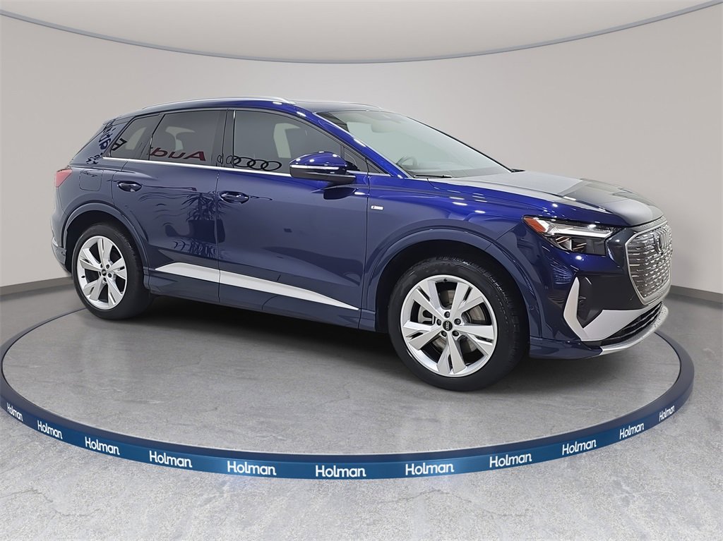 Certified 2023 Audi Q4 e-tron Premium Plus image 5