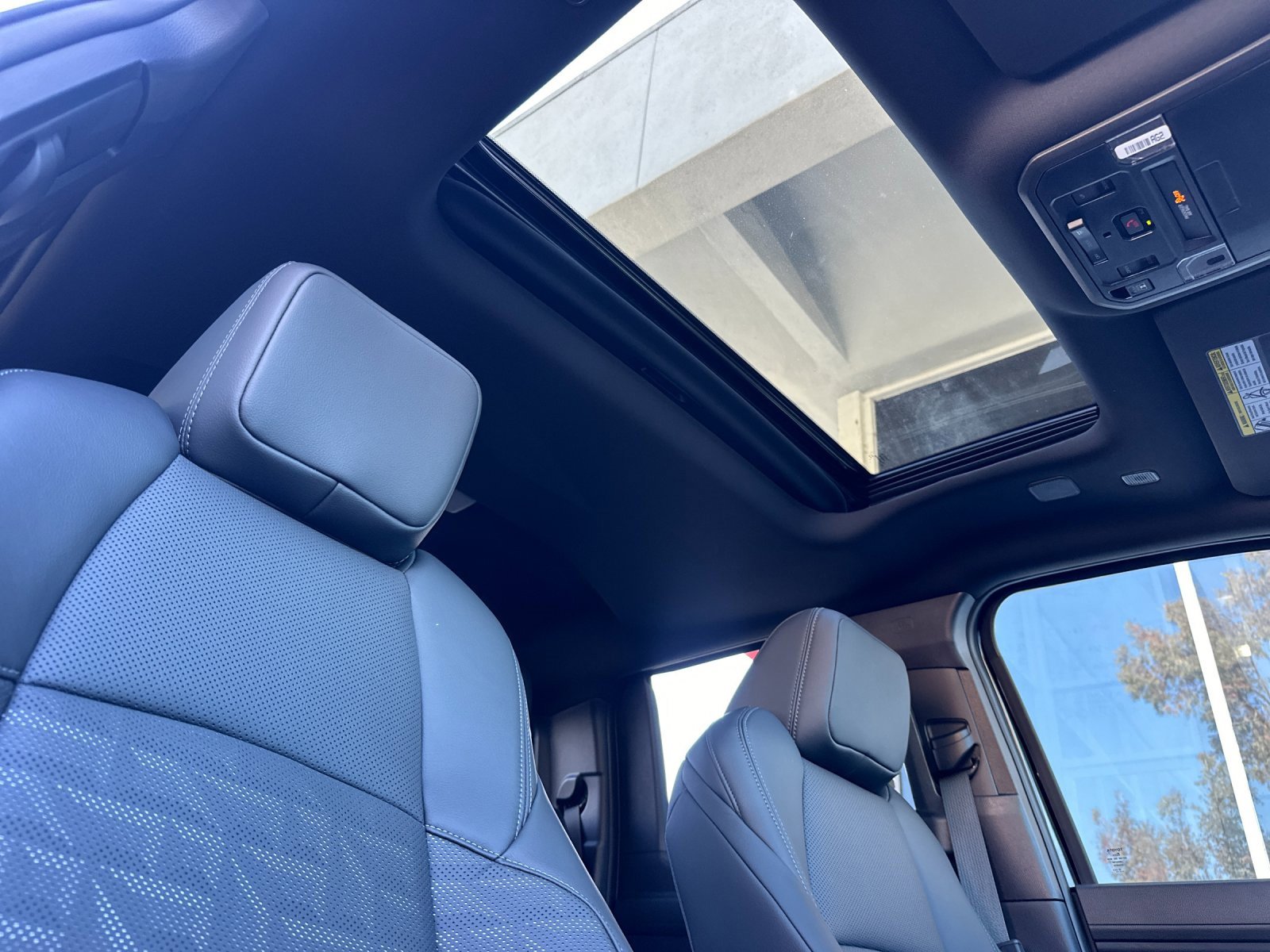 New 2025 Toyota Tacoma TRD Sport image 15