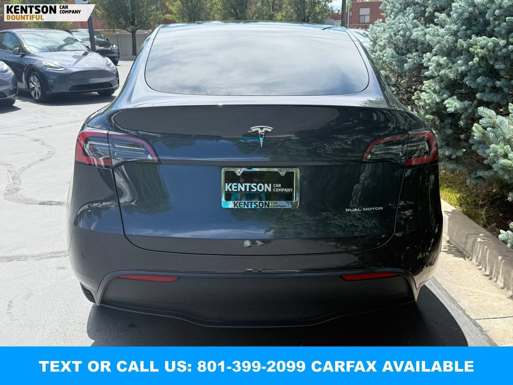 Used 2024 Tesla Model Y Long Range AWD/4WD image 7
