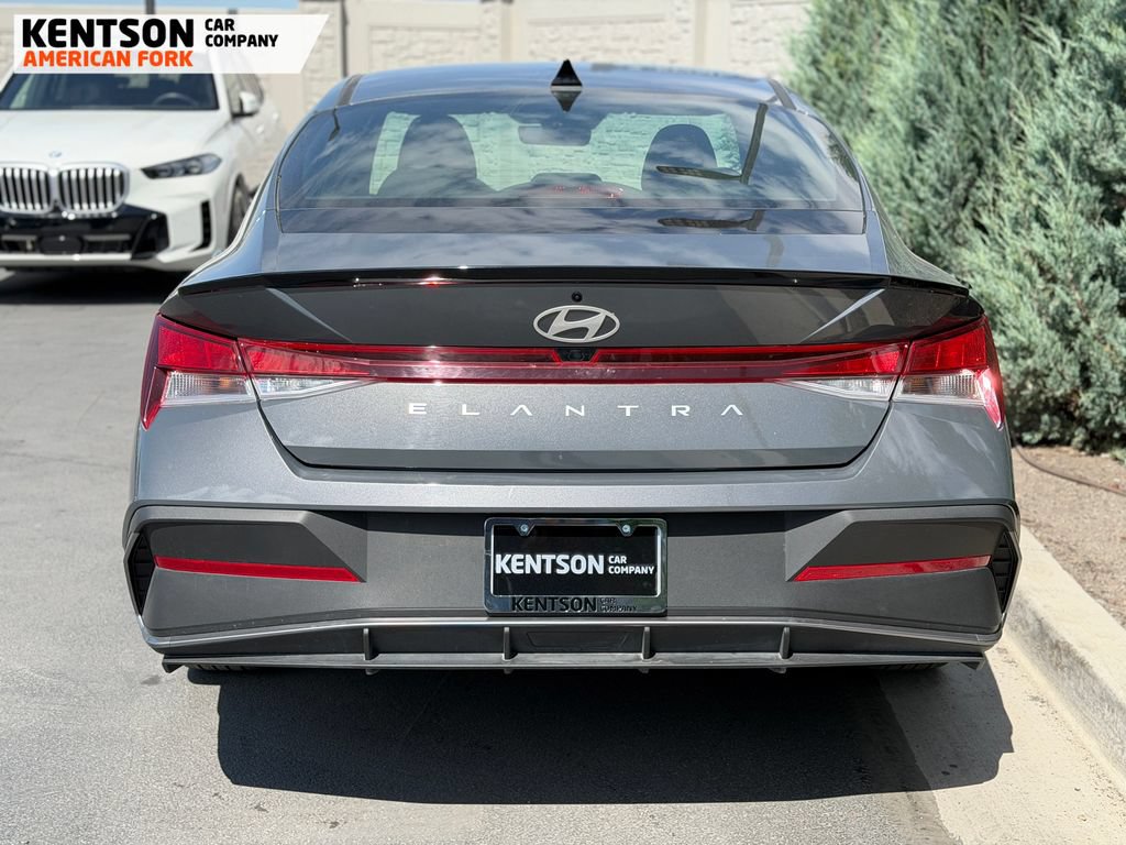 Used 2026 Hyundai Elantra Sport FWD image 6