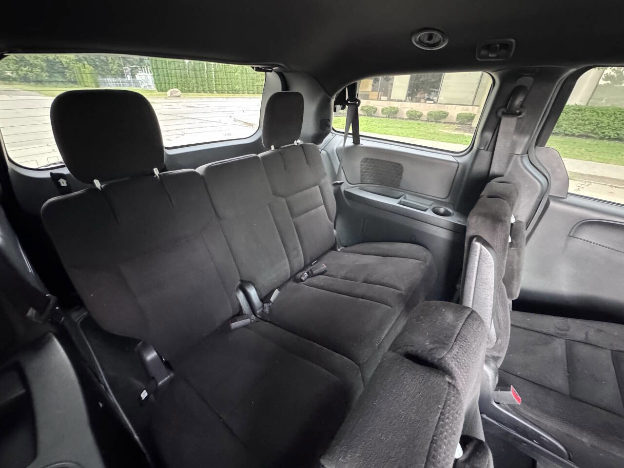 Used 2015 Dodge Grand Caravan SE w/ Quick Order Package 29E SE image 19