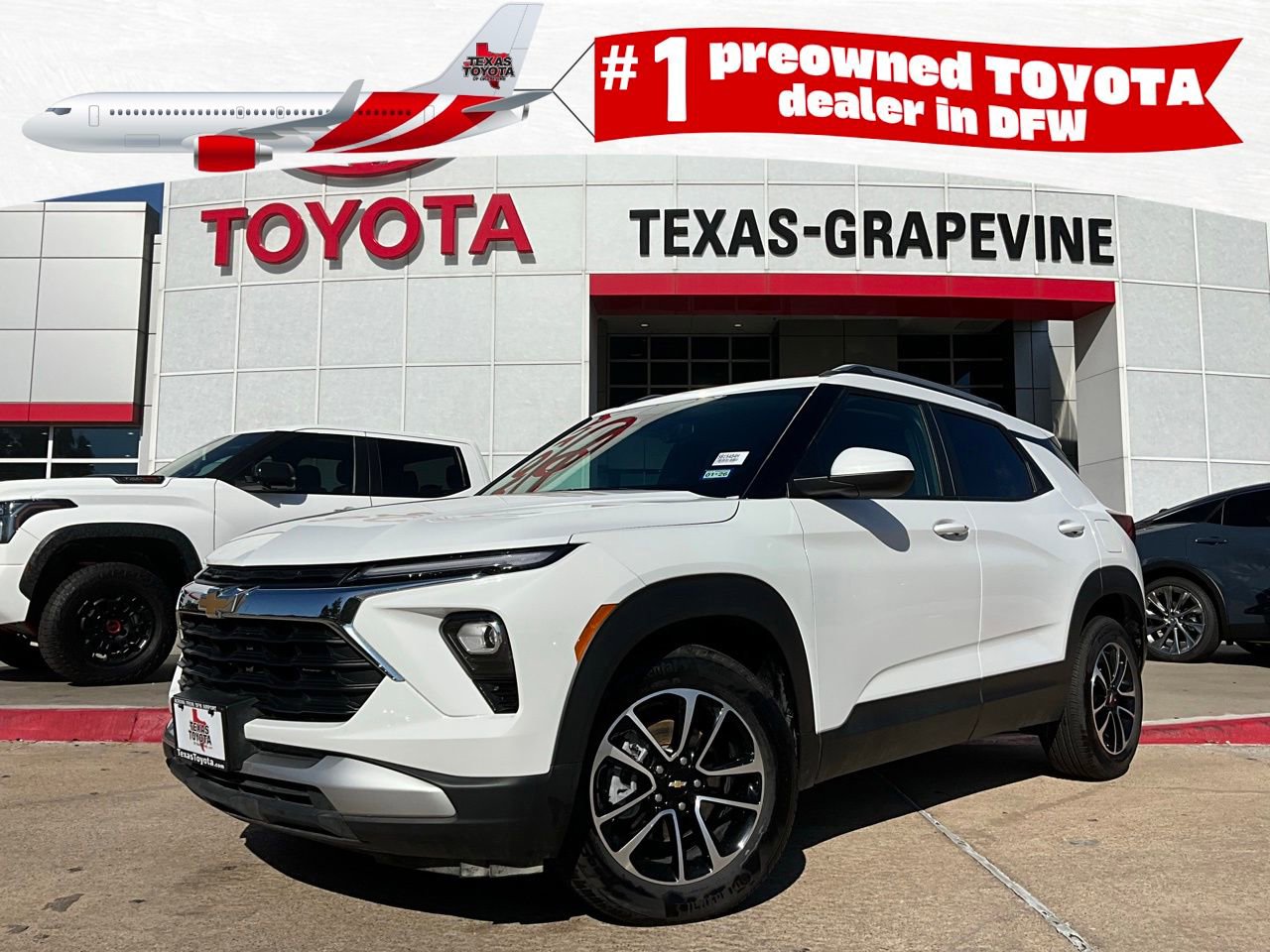 Used 2025 Chevrolet TrailBlazer LT image 1