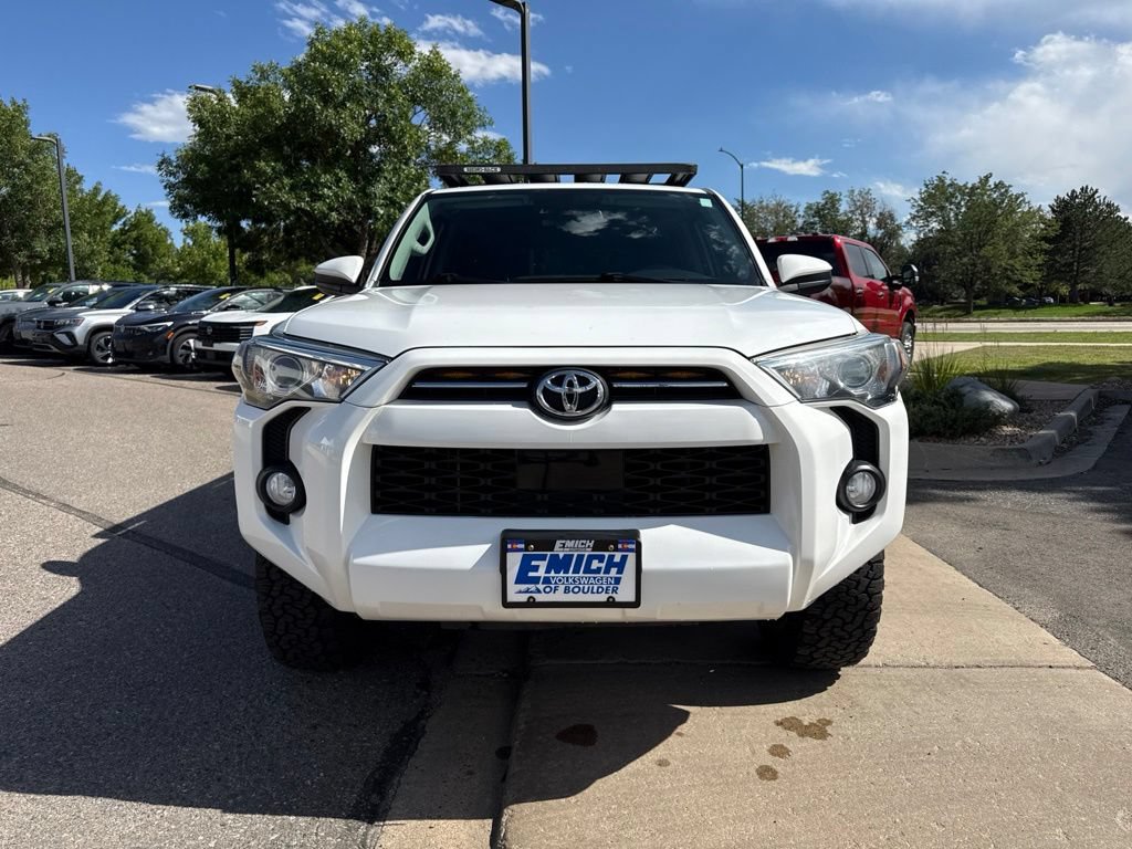 Used 2020 Toyota 4Runner SR5 AWD/4WD image 8
