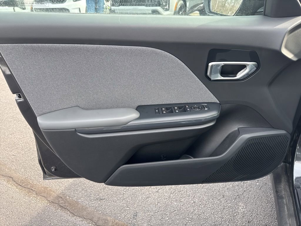 New 2025 Kia K4 EX image 14