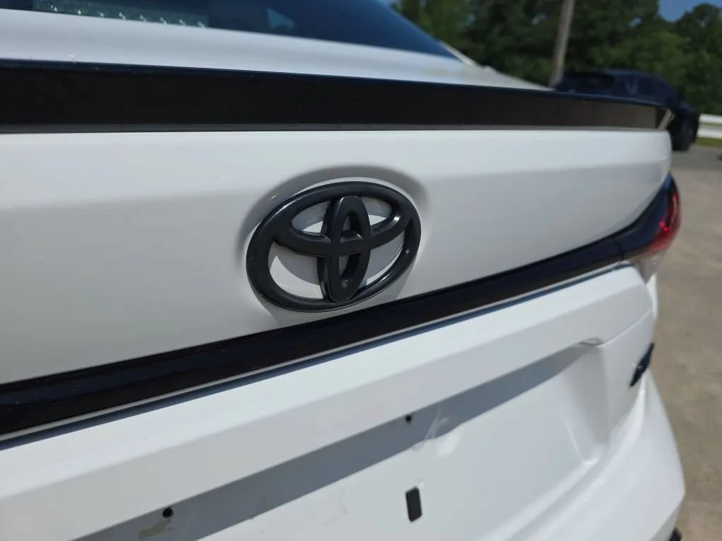 Used 2021 Toyota Corolla SE FWD image 9