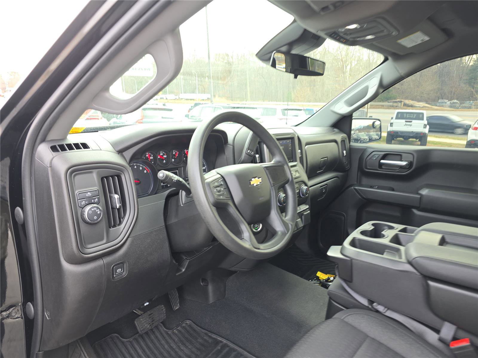 Used 2022 Chevrolet Silverado 1500 Custom image 22