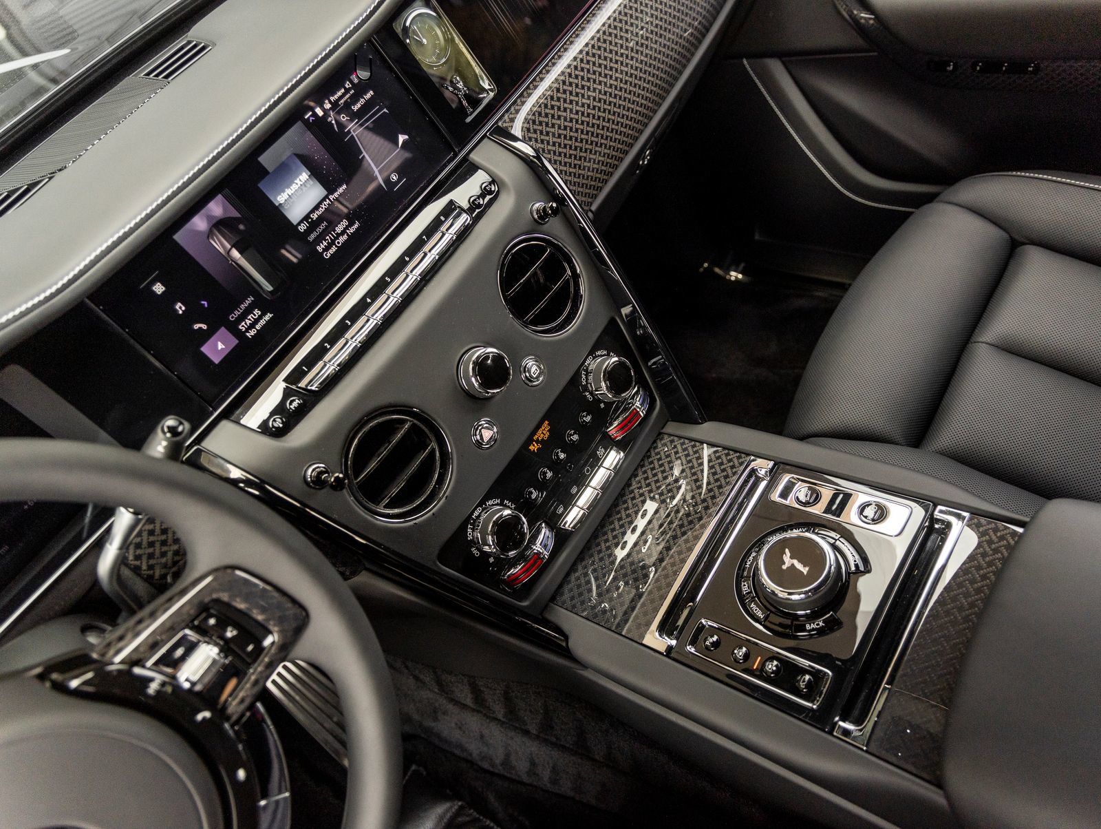 New 2027 Rolls-Royce Cullinan Black Badge AWD/4WD image 37