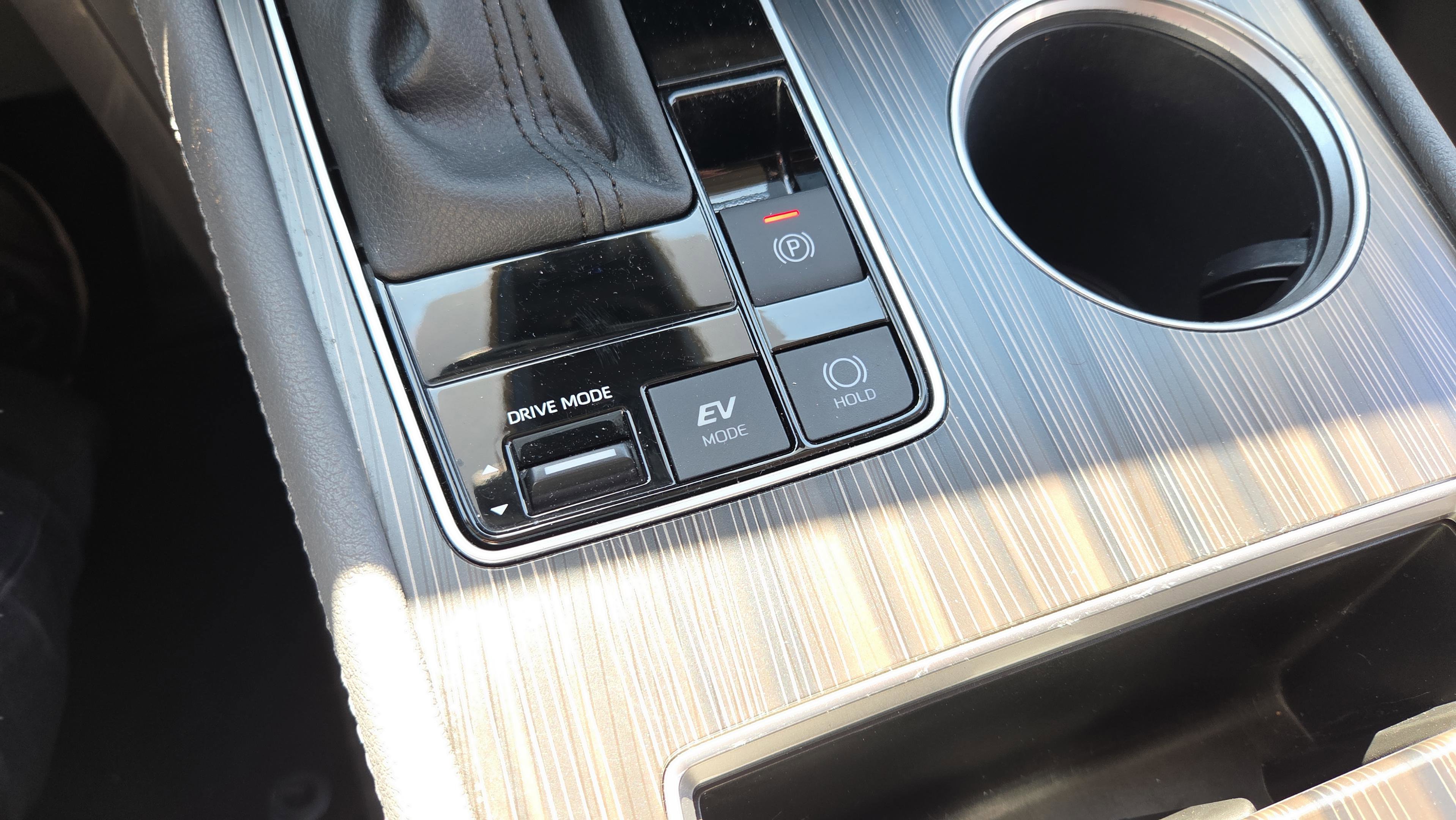 Certified 2023 Toyota Sienna Limited image 30