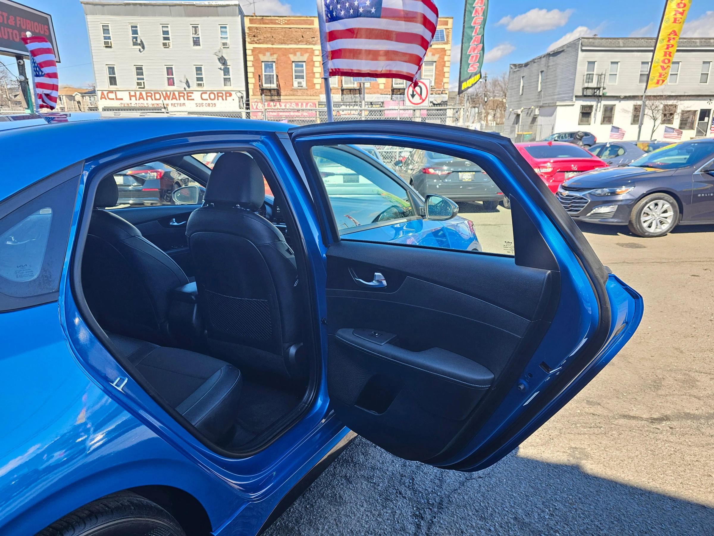 Used 2023 Kia Forte GT-Line image 12
