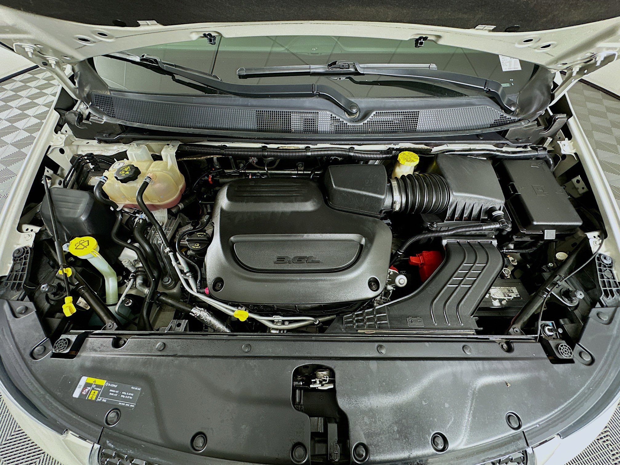 Used 2021 Chrysler Pacifica Touring-L image 34