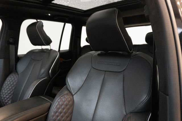 Used 2022 Jeep Grand Cherokee Summit image 21