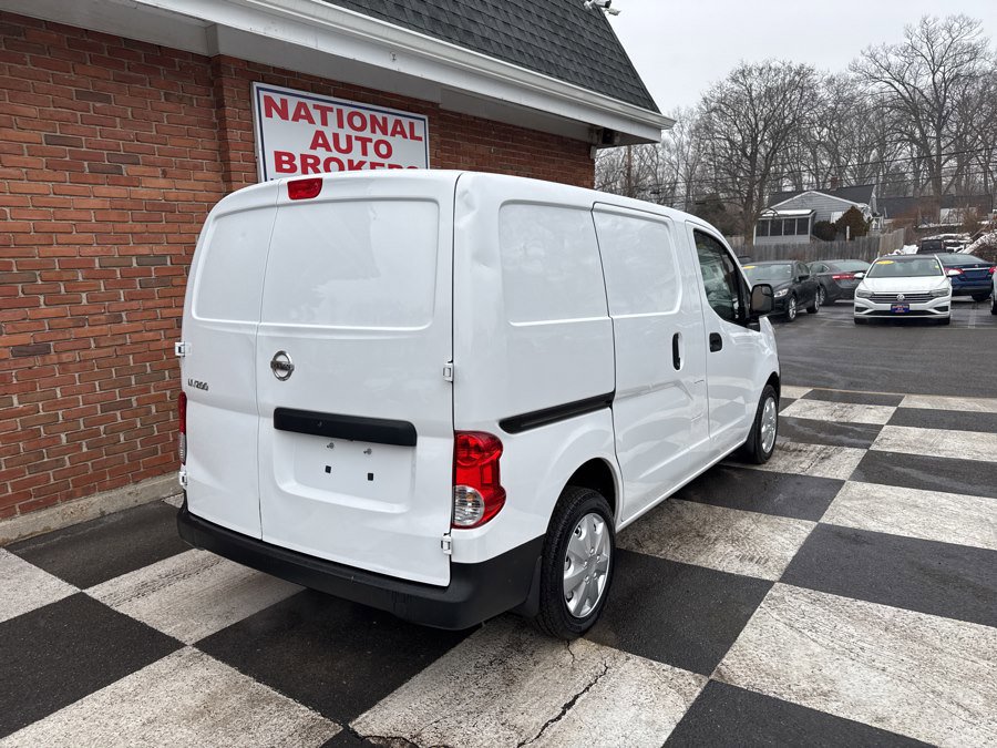 Used 2018 Nissan NV200 S w/ Cruise Control Package image 3