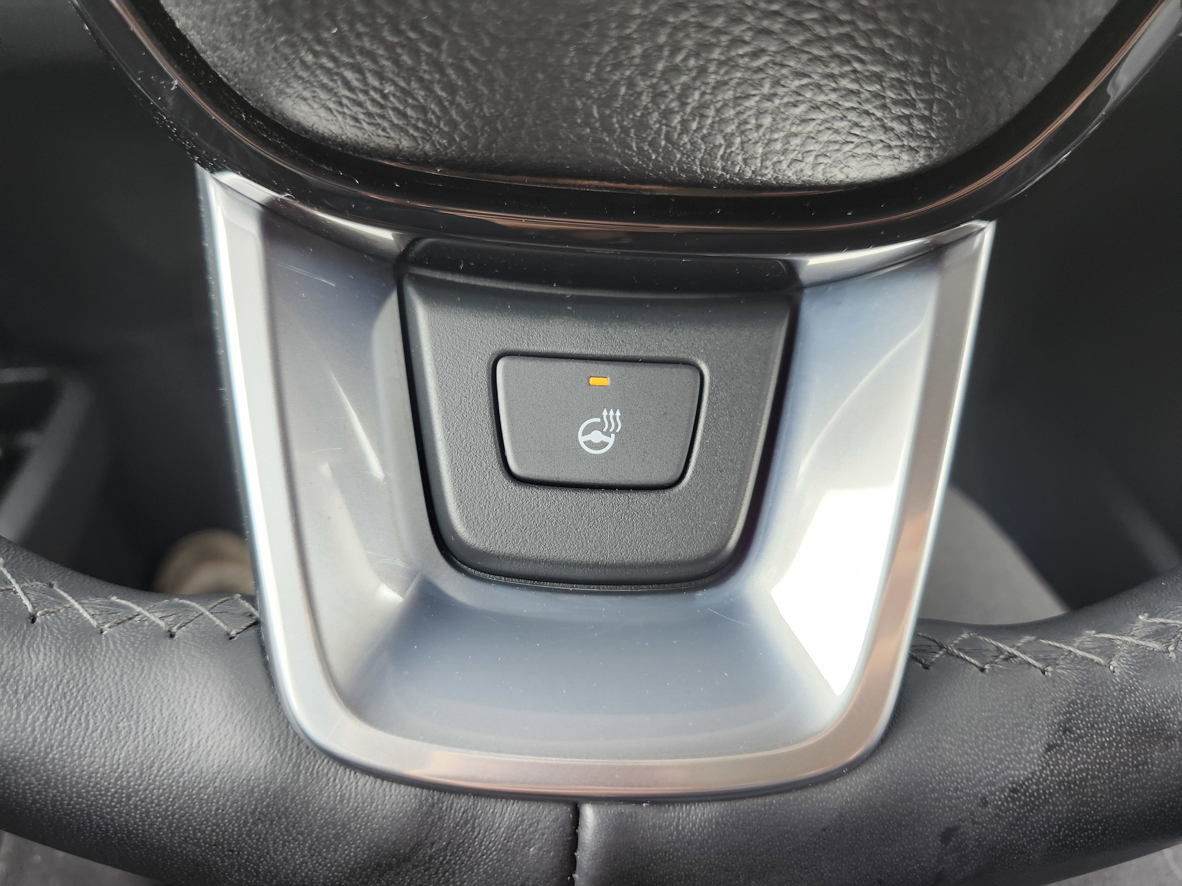 Used 2023 Honda Pilot Elite image 12