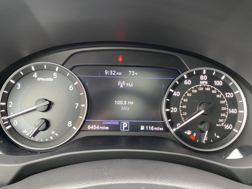 Used 2024 INFINITI QX50 Luxe image 32