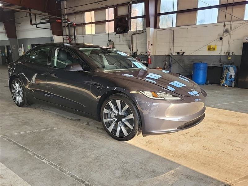 Used 2024 Tesla Model 3 image 5