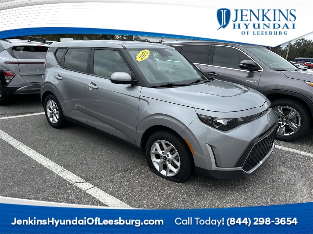 Used 2023 Kia Soul LX w/ LX Technology Package
