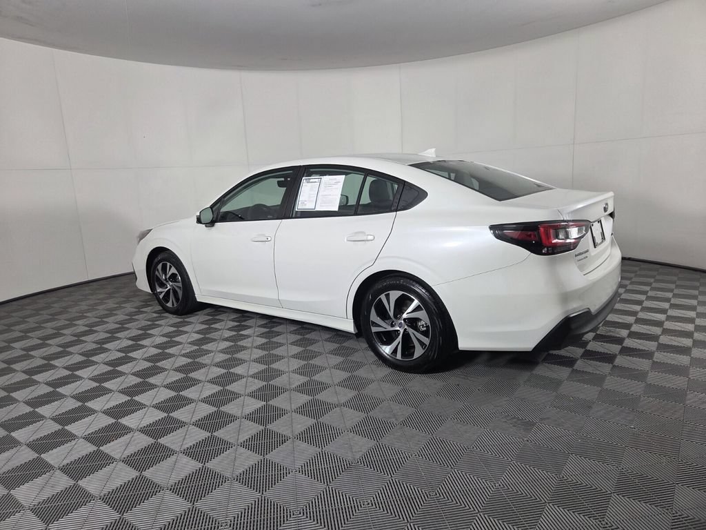 Used 2024 Subaru Legacy Premium AWD/4WD image 7