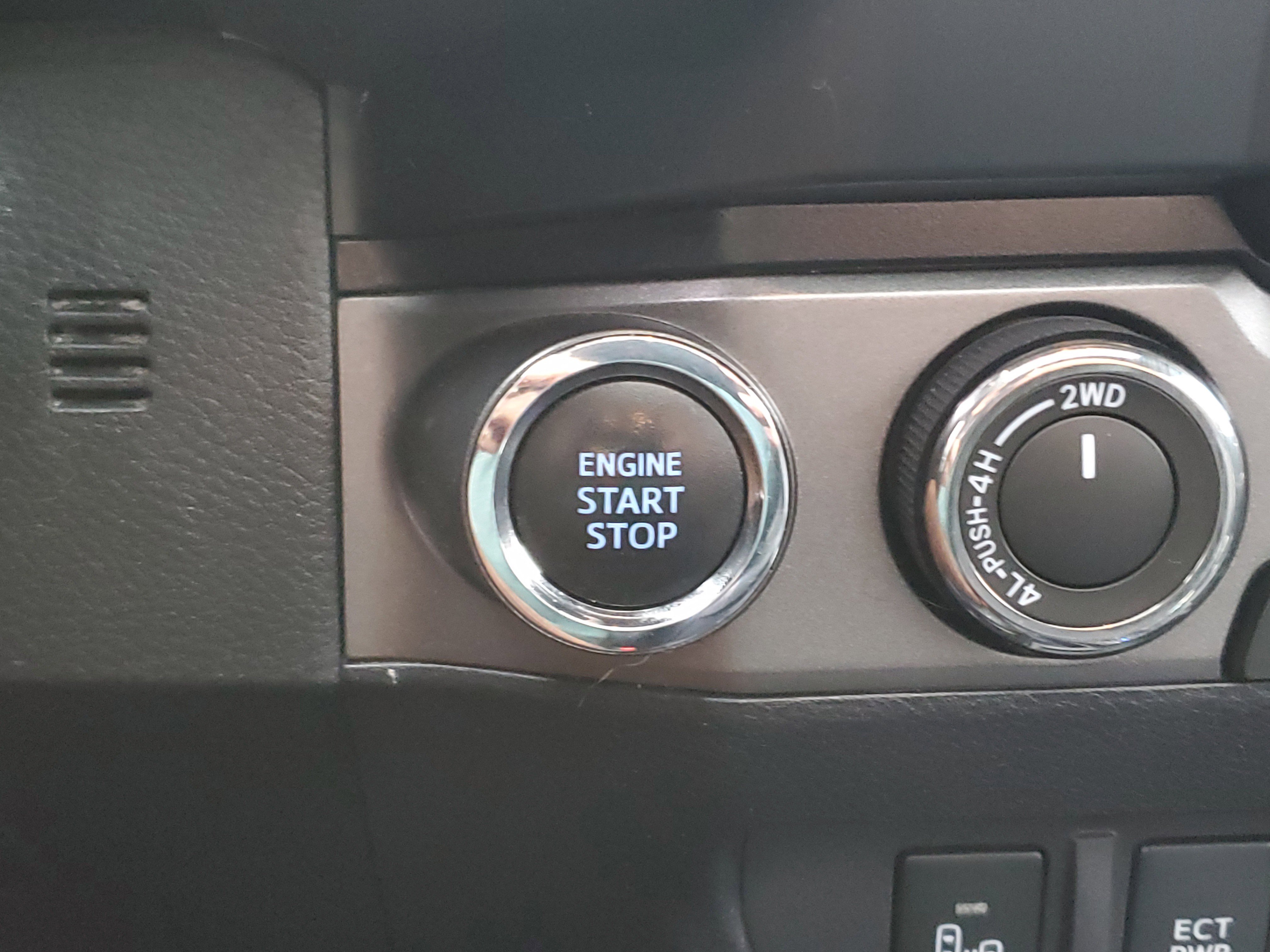 Used 2020 Toyota Tacoma TRD Off-Road image 20